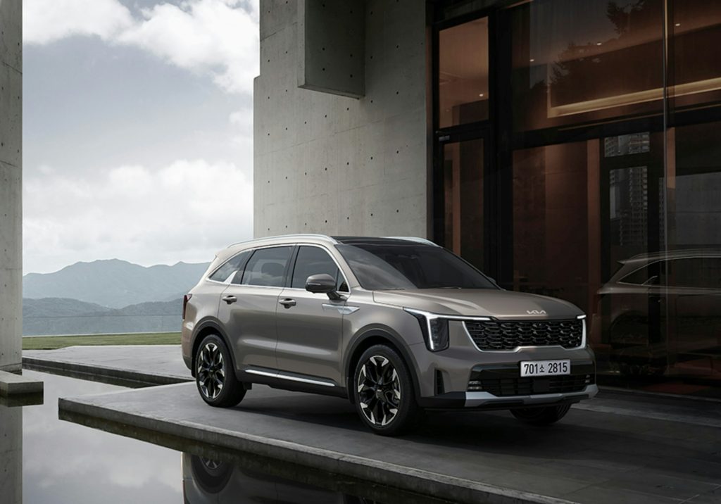 기아의 글로벌 양면전술: 호주 픽업 시장선 BYD와 ‘혈투’, 미국선 텔루라이드로 ‘승승장구’